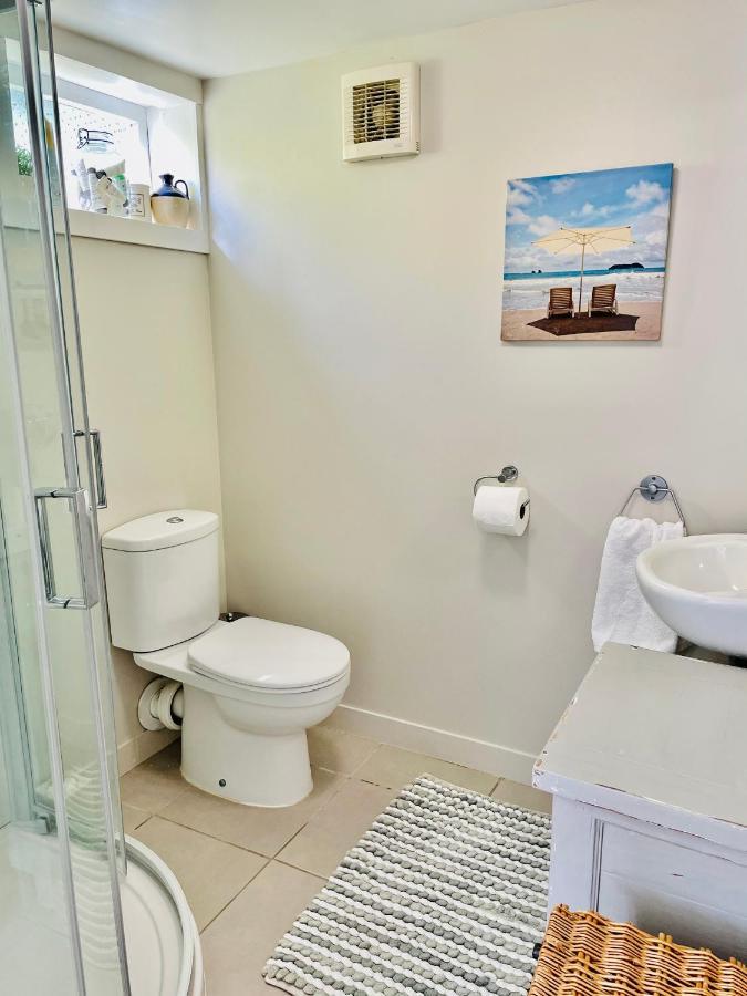 Whitby Studio - Mairangi Bay Beach Auckland Exterior photo